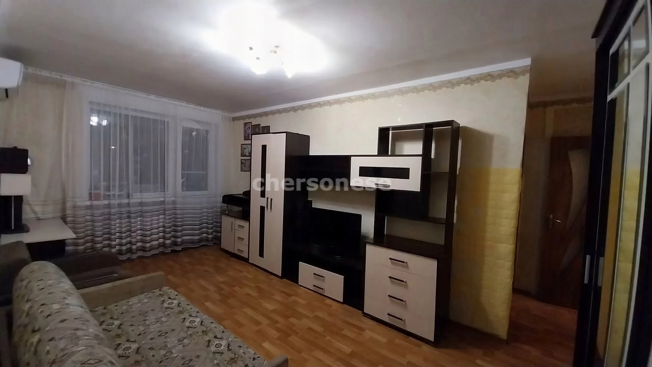 Продажа 3-комнатной квартиры, Севастополь, Розы Люксембург улица,  д.47