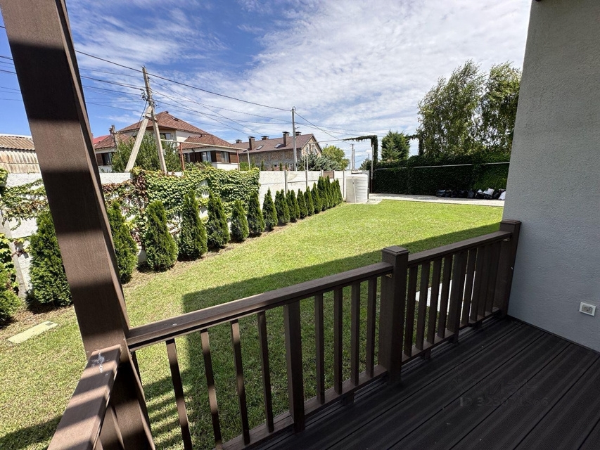 Продажа дома, 350м <sup>2</sup>, 10 сот., Севастополь, территория СТ Феникс