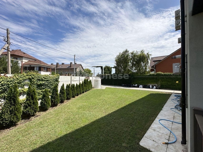 Продажа дома, 350м <sup>2</sup>, 10 сот., Севастополь, территория СТ Феникс