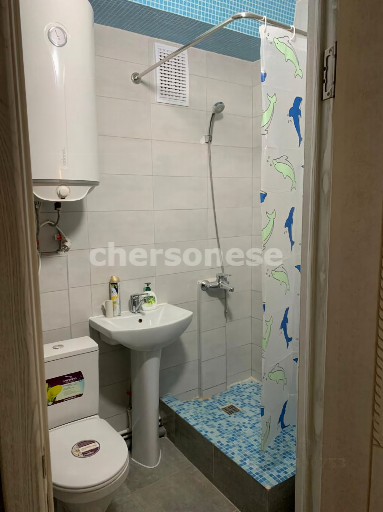 Продажа 2-комнатной квартиры, Севастополь, Авиаторов улица,  д.17