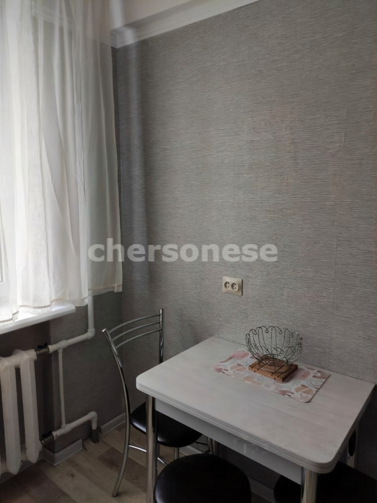 Продажа 2-комнатной квартиры, Севастополь, Авиаторов улица,  д.17