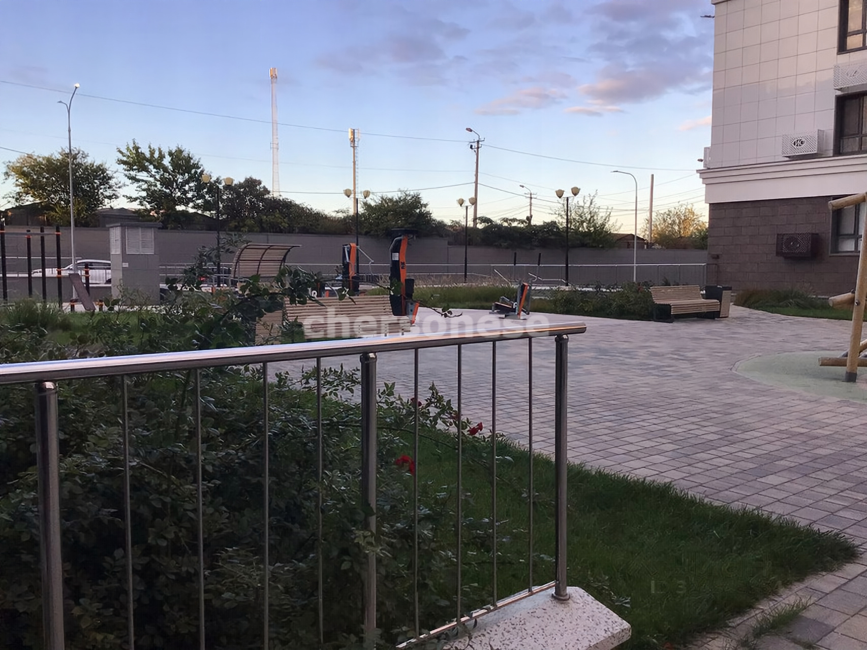 Продажа 3-комнатной квартиры, Севастополь, Адмирала Фадеева улица,  д.46Б