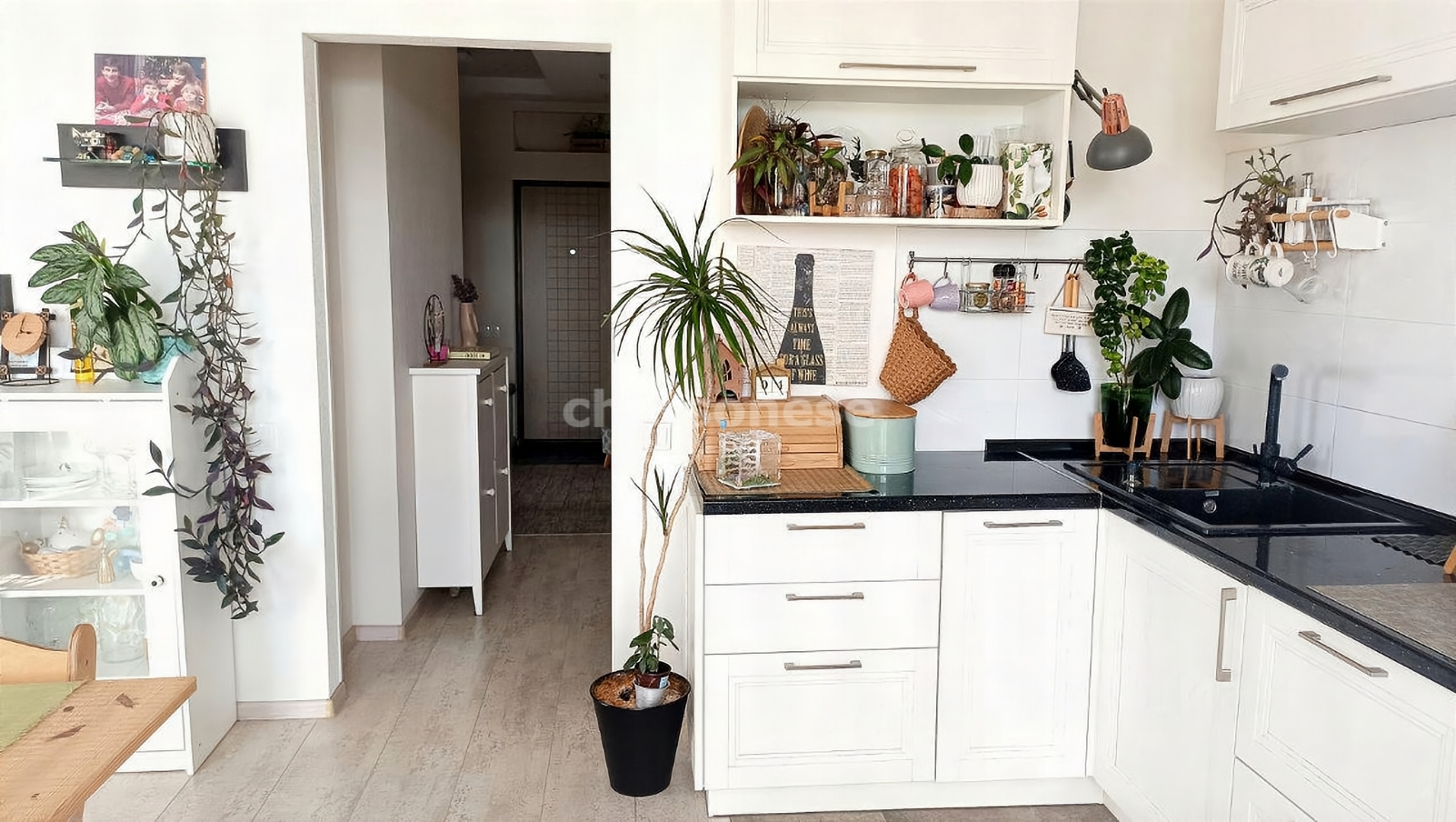 Продажа 3-комнатной квартиры, Севастополь, Руднева улица, д.30 Продажа 3-комнатной квартиры, Севастополь, Руднева улица, д.30