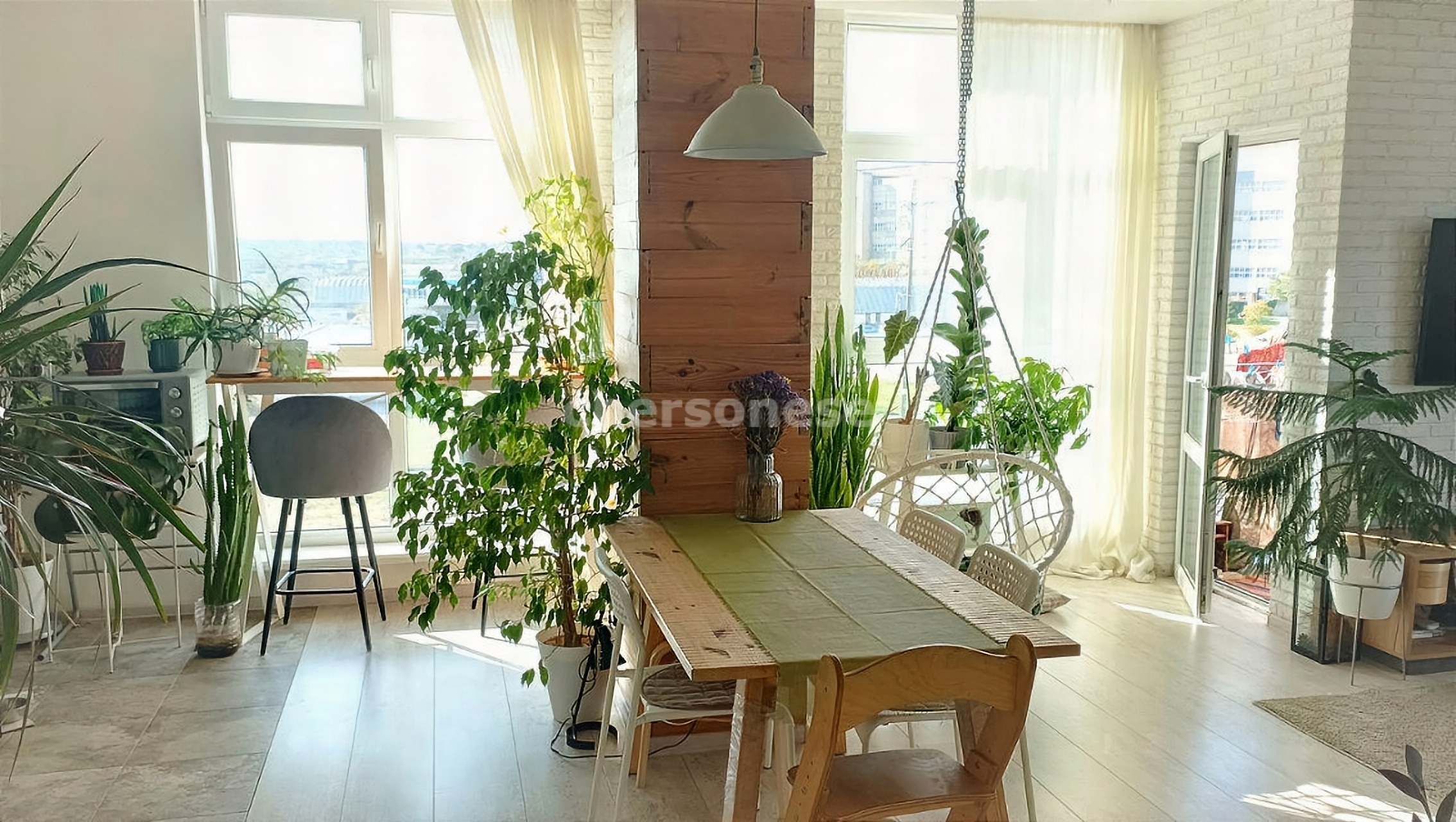 Продажа 3-комнатной квартиры, Севастополь, Руднева улица, д.30 Продажа 3-комнатной квартиры, Севастополь, Руднева улица, д.30
