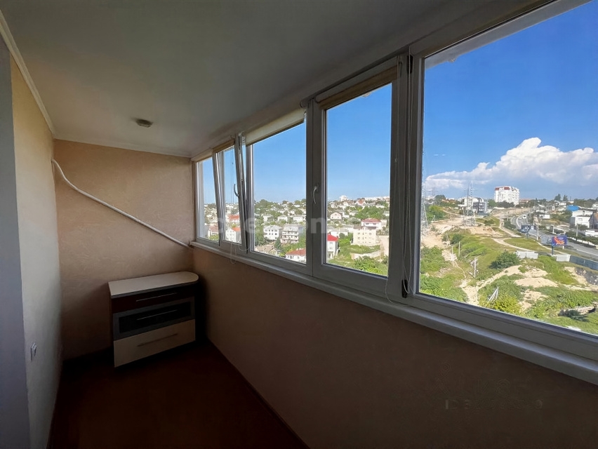 Продажа 1-комнатной квартиры, Севастополь, Руднева улица,  д.26/1