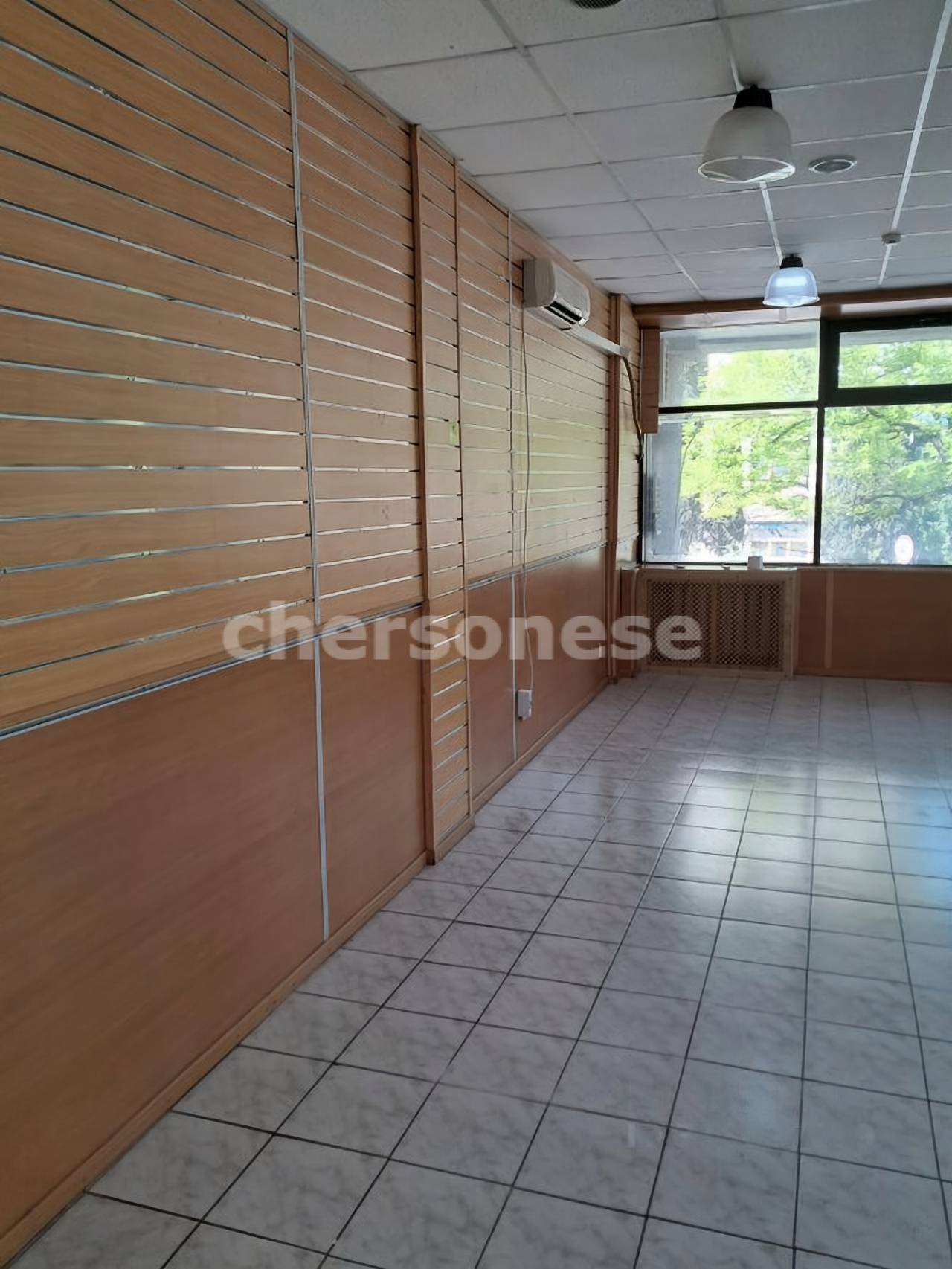 Продажа коммерческой недвижимости, 47м <sup>2</sup>, Севастополь, Очаковцев улица,  д.19